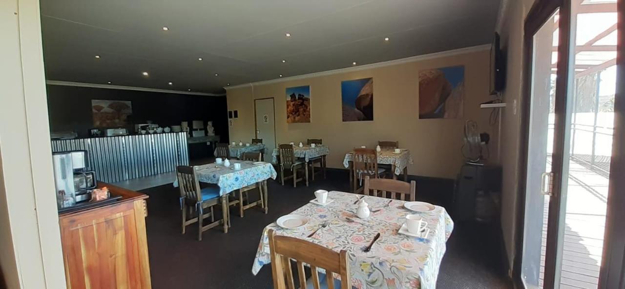 Wisteria Lane Guesthouse Postmasburg Esterno foto