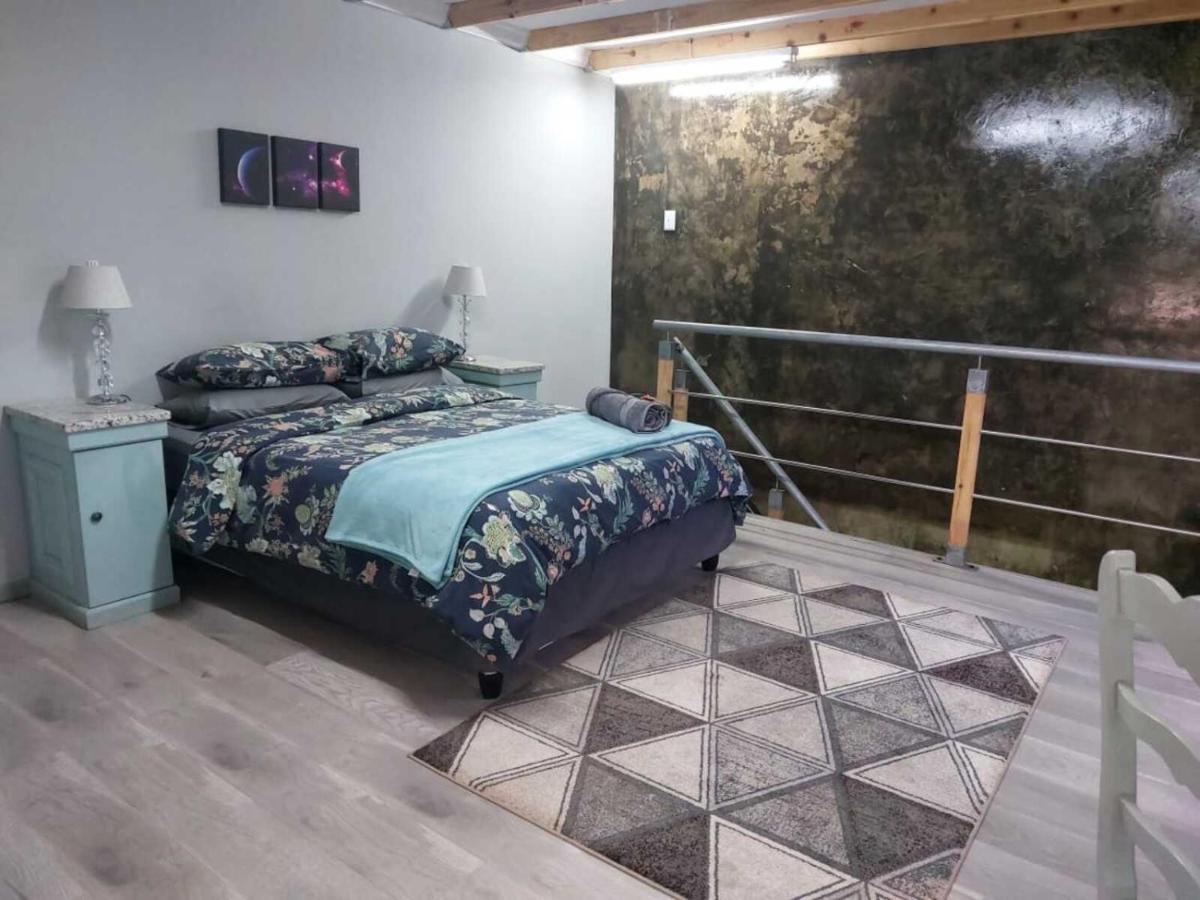 Wisteria Lane Guesthouse Postmasburg Esterno foto